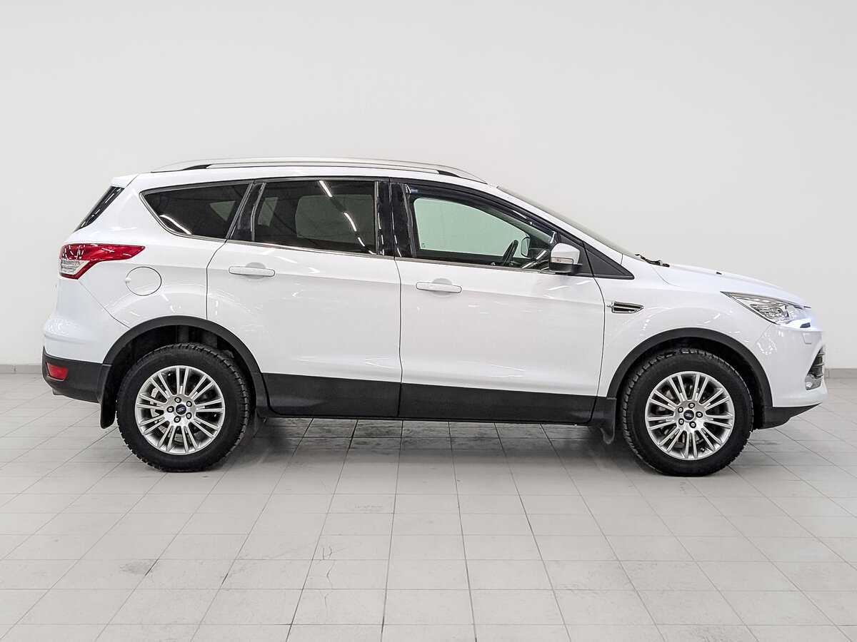 Ford Kuga 2014 года с пробегом. Фото: #3