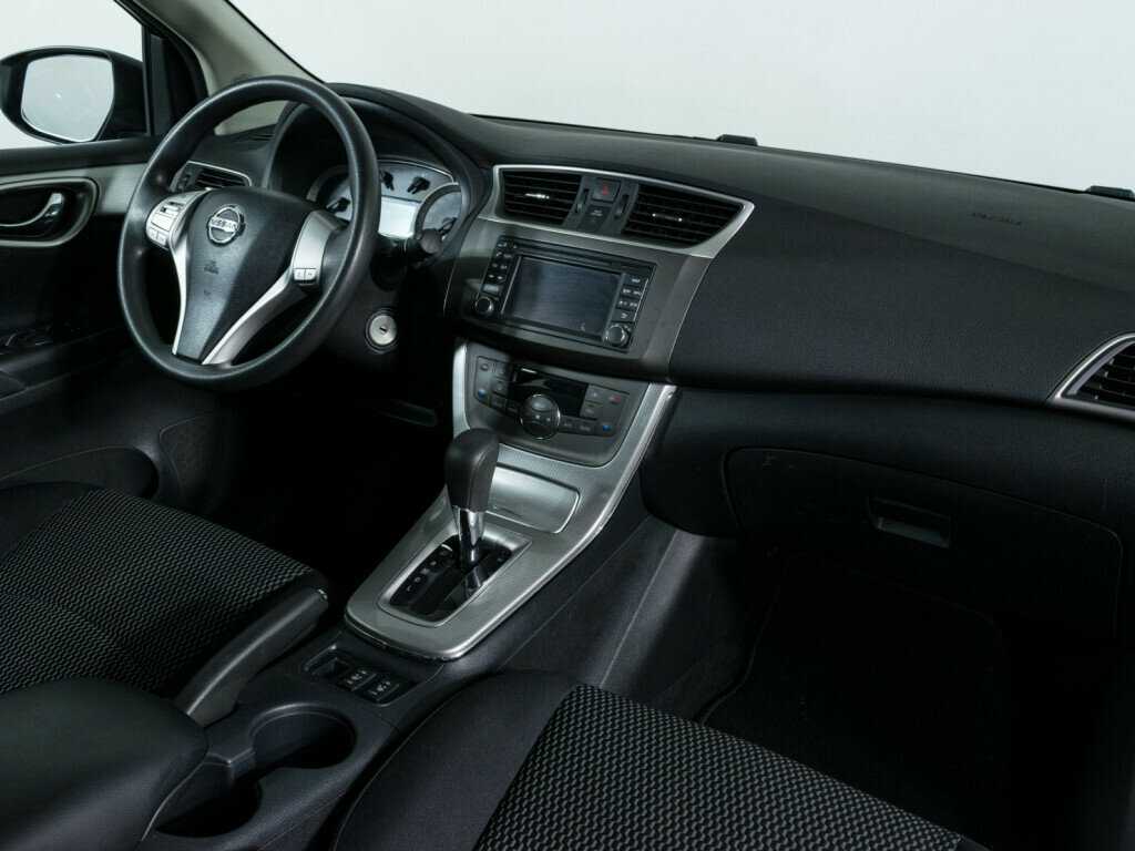 Nissan Tiida 2015 года с пробегом. Фото: #7