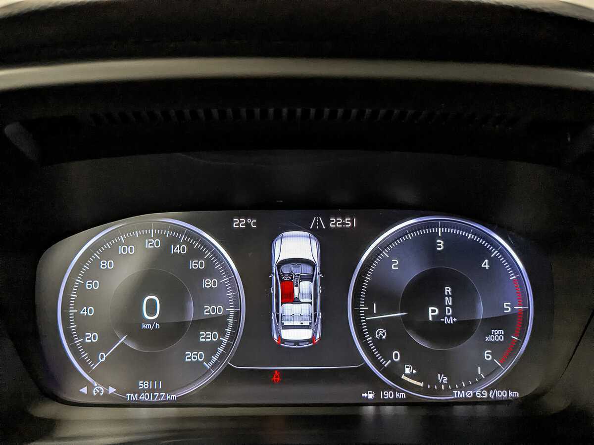 Volvo XC40 2019 года с пробегом. Фото: #15