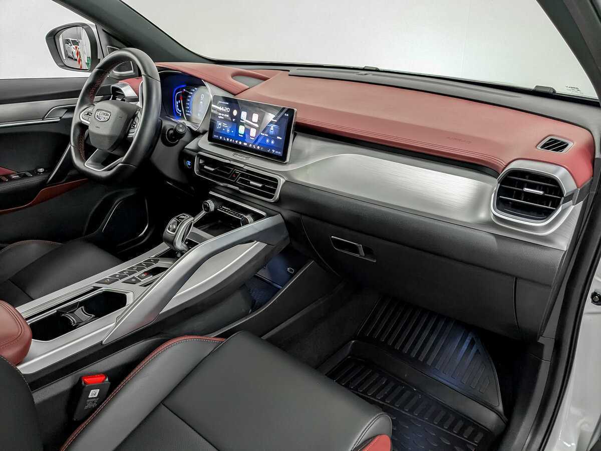 Geely Coolray 2021 года с пробегом. Фото: #10