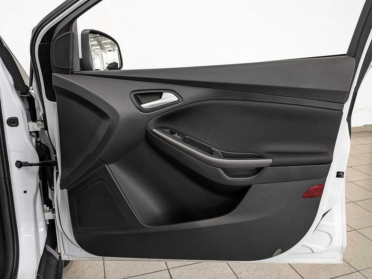 Ford Focus 2017 года с пробегом. Фото: #22