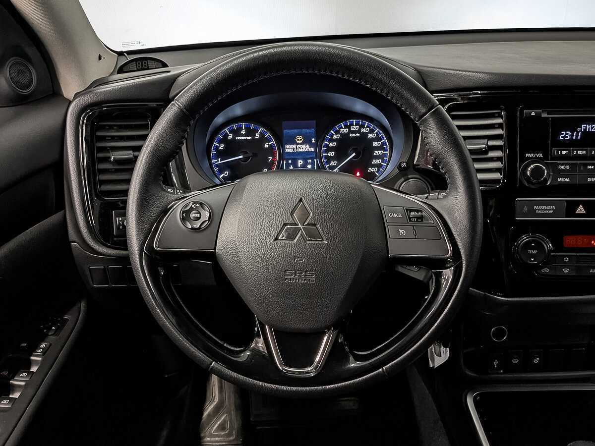 Mitsubishi Outlander 2019 года с пробегом. Фото: #18