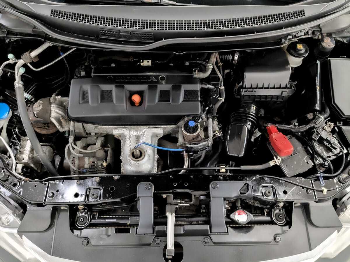 Honda Civic 2012 года с пробегом. Фото: #8