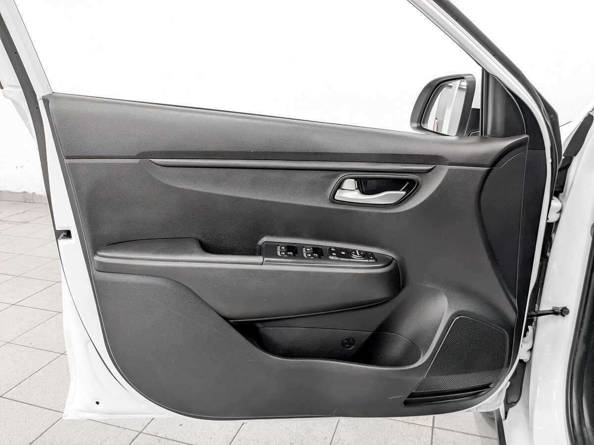 Kia Rio 2020 года с пробегом. Фото: #16