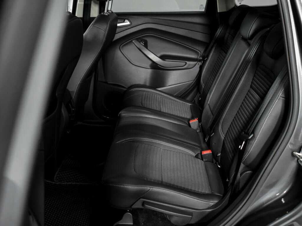 Ford Kuga 2017 года с пробегом. Фото: #11