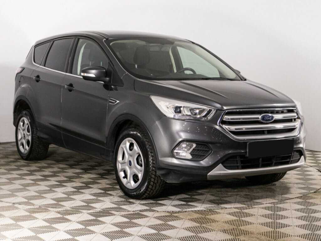 Ford Kuga 2018 года с пробегом. Фото: #2