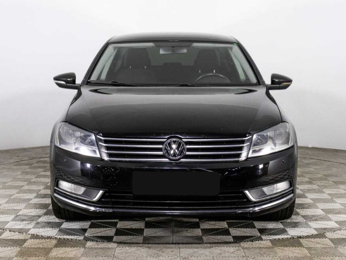 Volkswagen Passat 2013 года с пробегом. Фото: #1