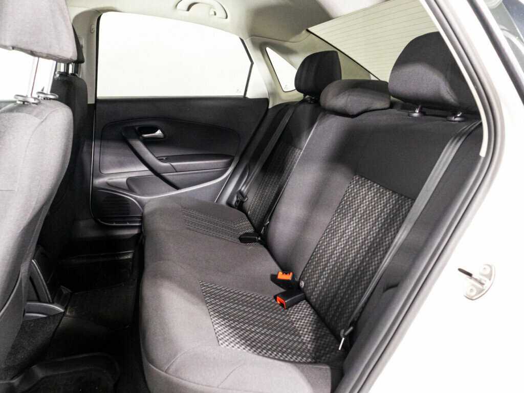 Volkswagen Polo 2015 года с пробегом. Фото: #9