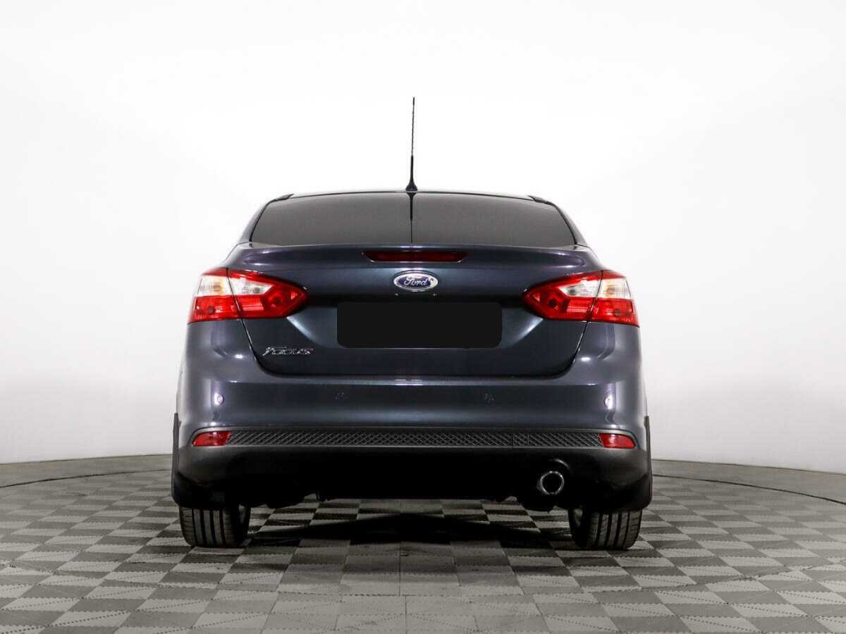 Ford Focus 2012 года с пробегом. Фото: #4