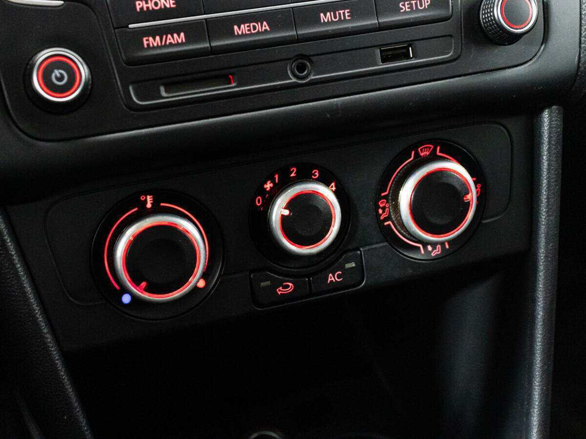 Volkswagen Polo 2014 года с пробегом. Фото: #14