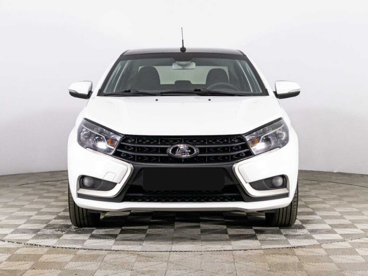 Lada (ВАЗ) Vesta 2017 года с пробегом. Фото: #1