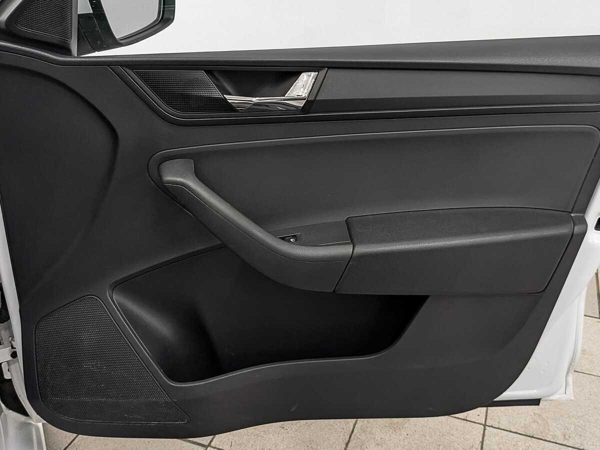 Skoda Rapid 2017 года с пробегом. Фото: #23