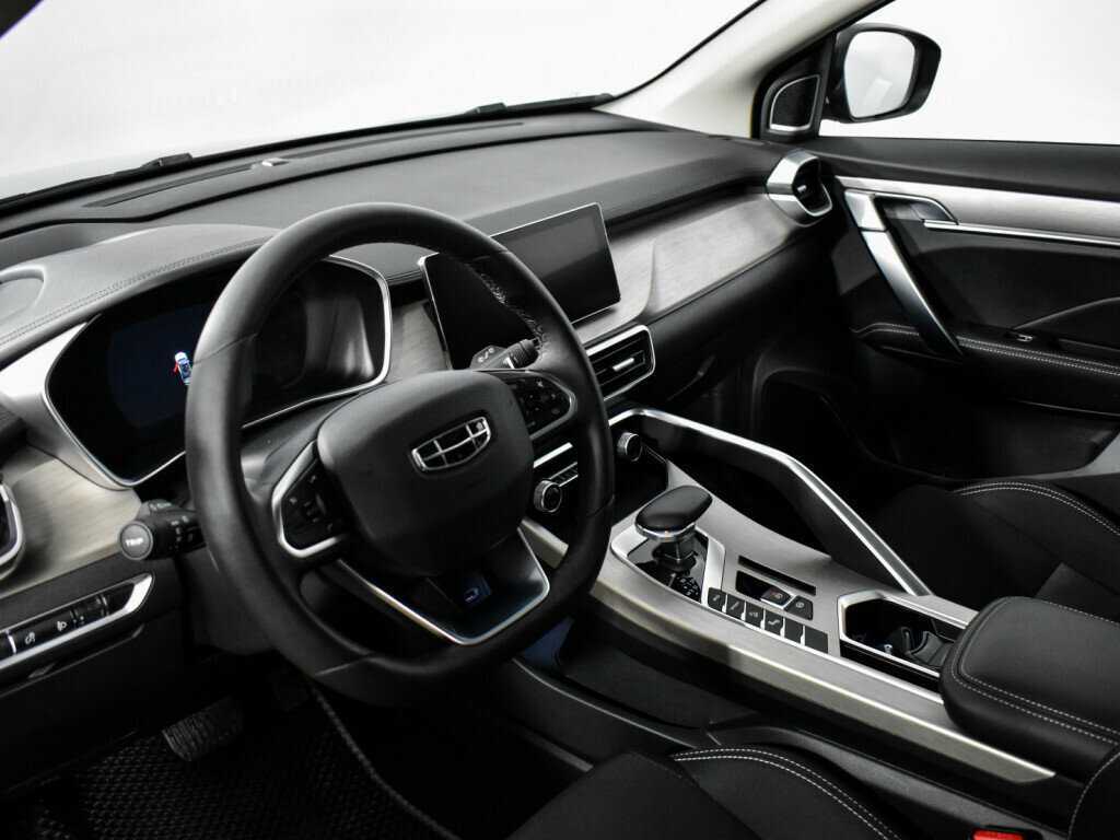 Geely Coolray 2022 года с пробегом. Фото: #8