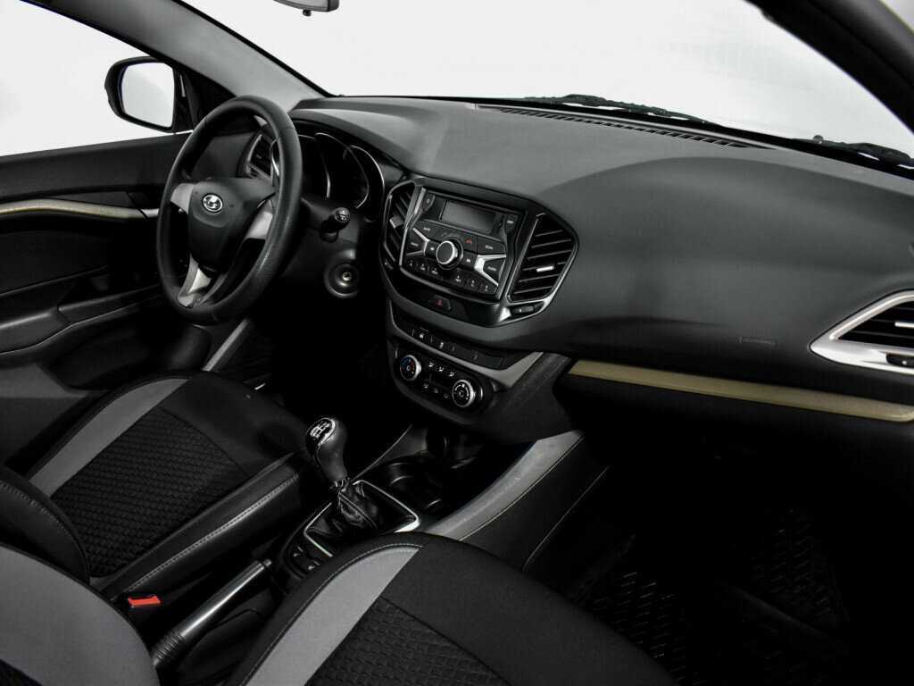 Lada (ВАЗ) Vesta 2016 года с пробегом. Фото: #12