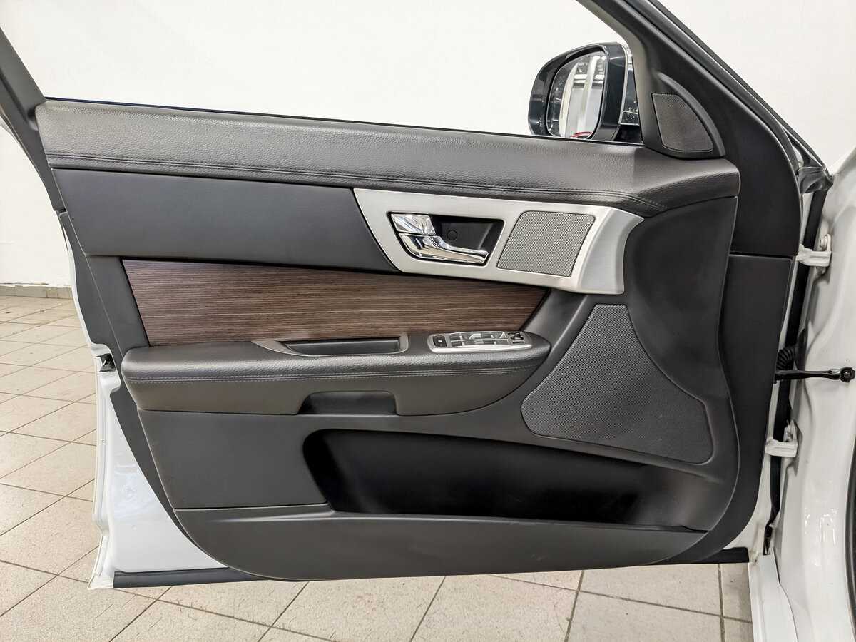 Jaguar XF 2014 года с пробегом. Фото: #18