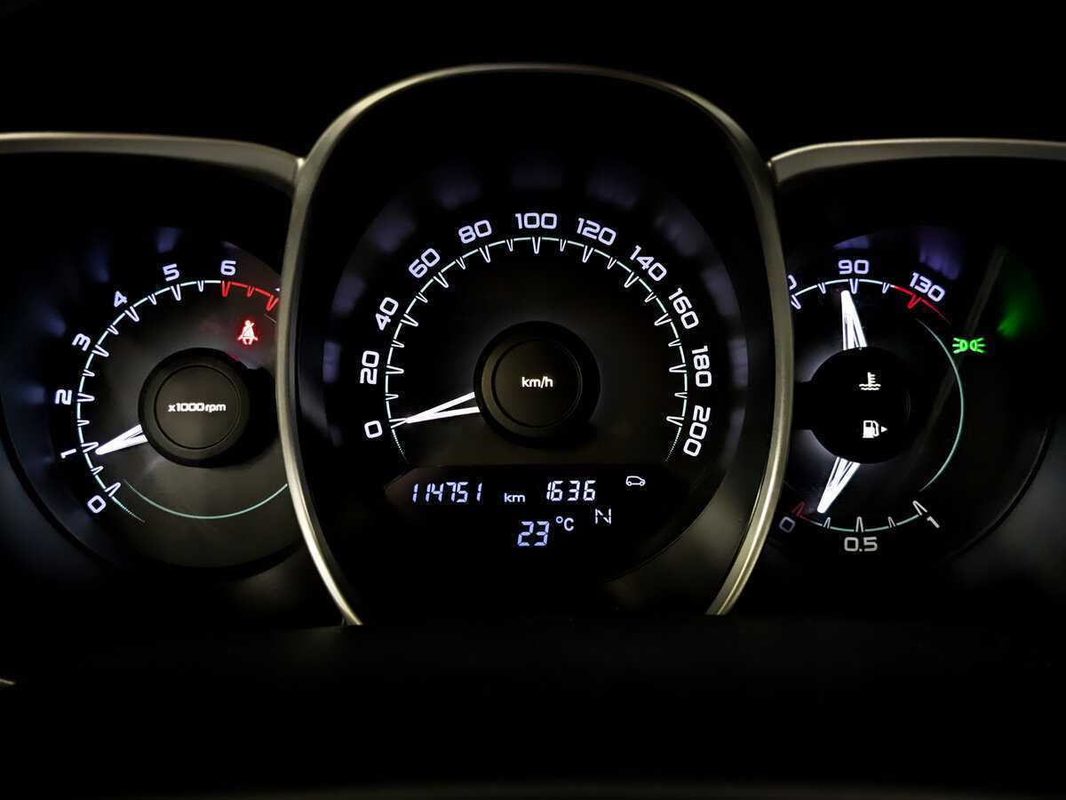 Lada (ВАЗ) Vesta 2016 года с пробегом. Фото: #12