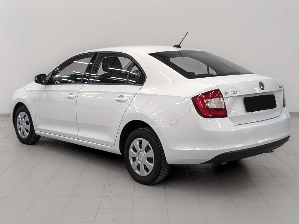 Skoda Rapid 2017 года с пробегом. Фото: #6