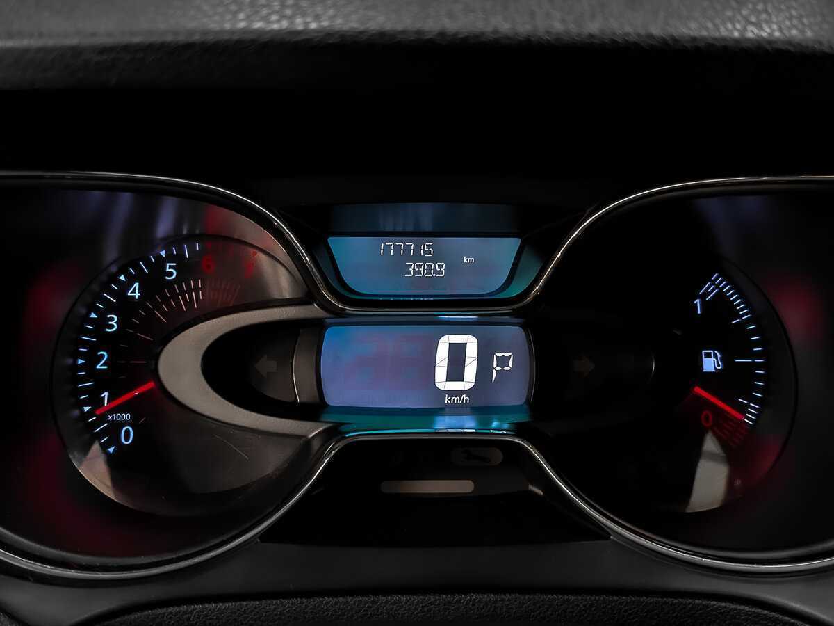 Renault Kaptur 2017 года с пробегом. Фото: #13