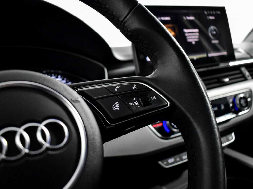 Audi A4 2020 года с пробегом. Фото: #18