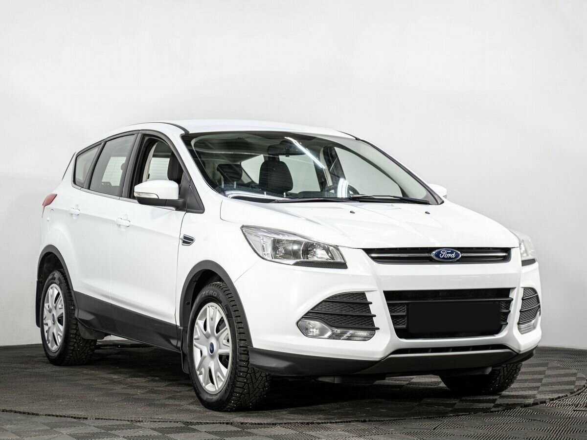 Ford Kuga 2015 года с пробегом. Фото: #2