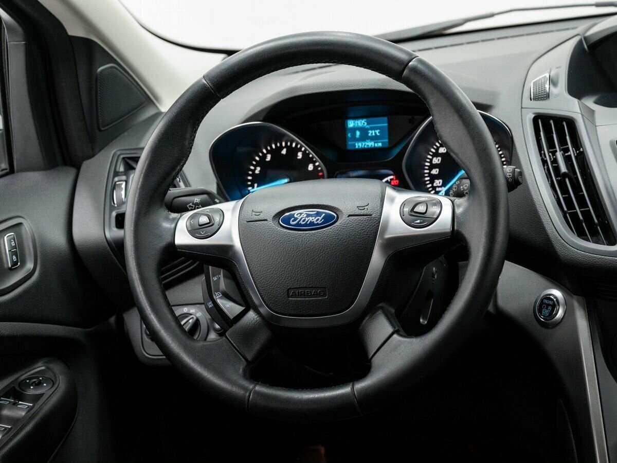 Ford Kuga 2015 года с пробегом. Фото: #10