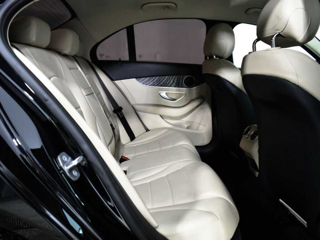 Mercedes-Benz C-Класс 2018 года с пробегом. Фото: #9