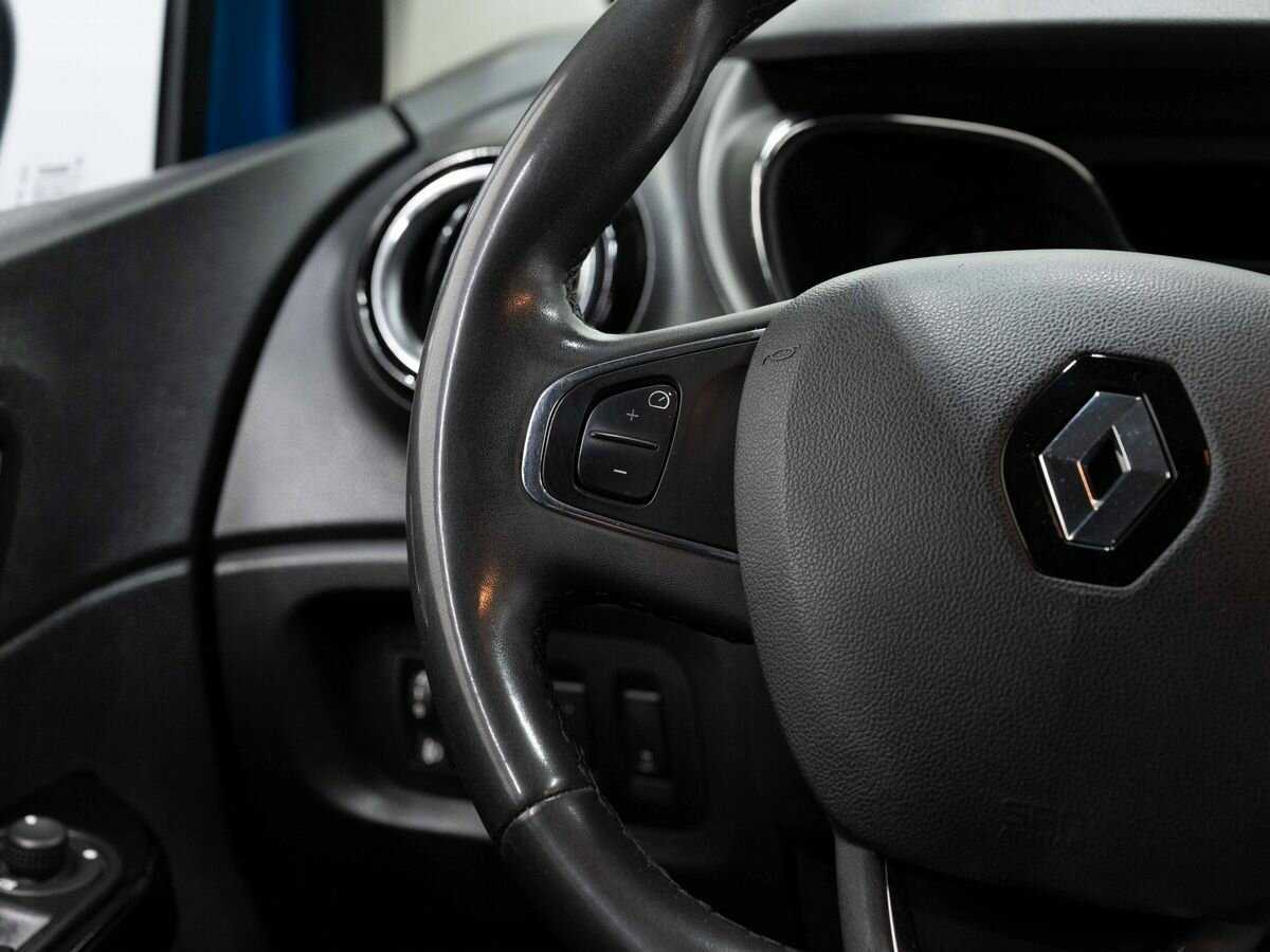 Renault Kaptur 2017 года с пробегом. Фото: #14