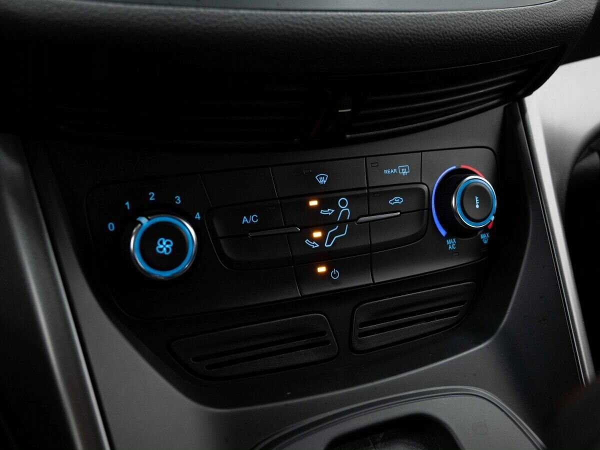 Ford Kuga 2017 года с пробегом. Фото: #23