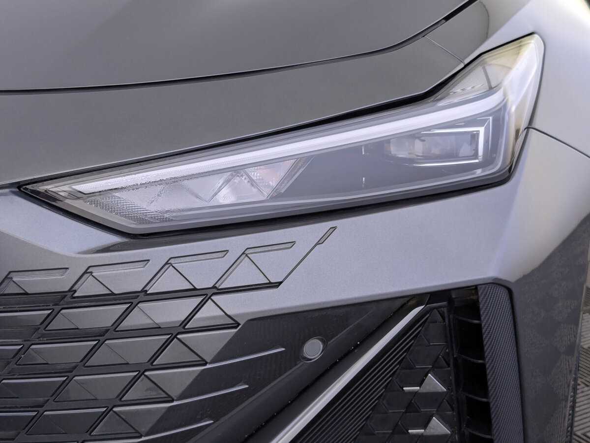 Changan UNI-V 2022 года с пробегом. Фото: #10