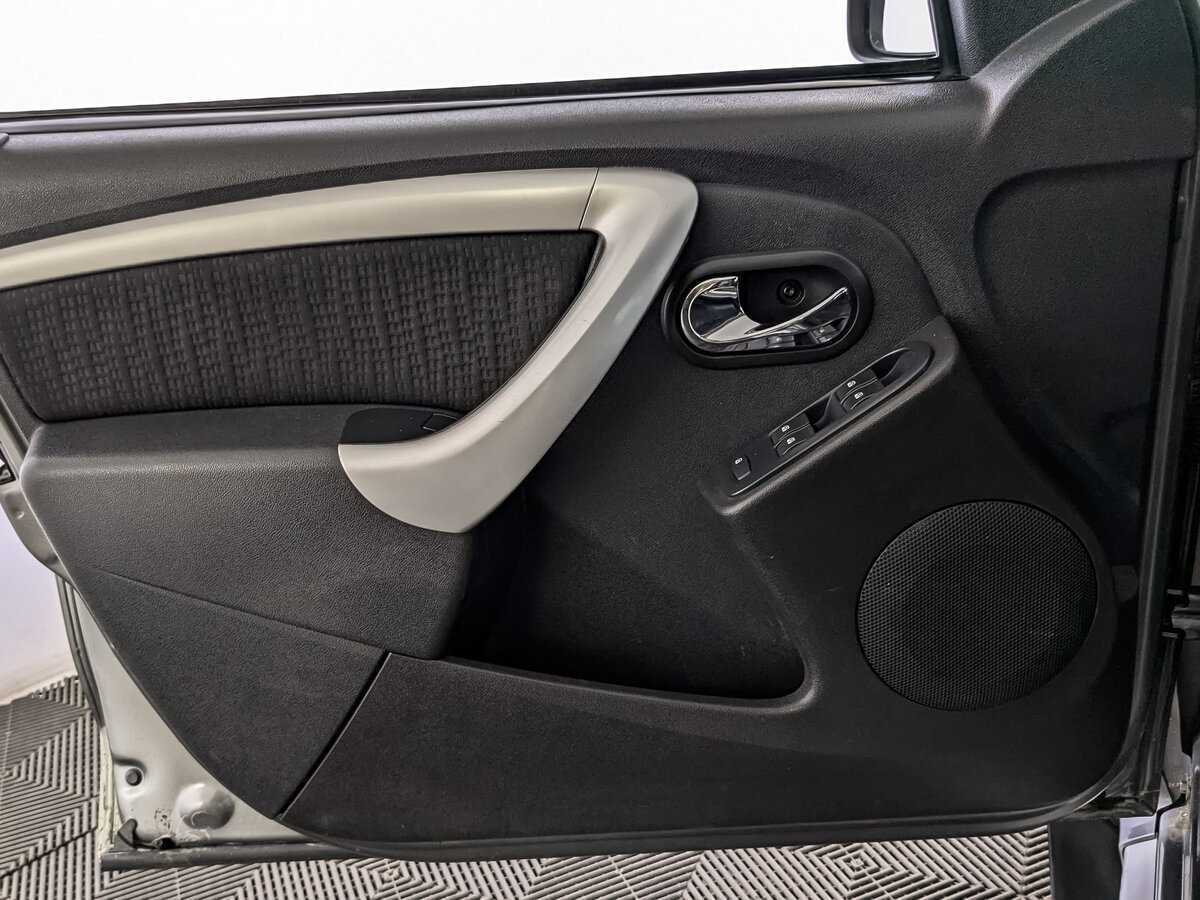 Nissan Terrano 2015 года с пробегом. Фото: #16