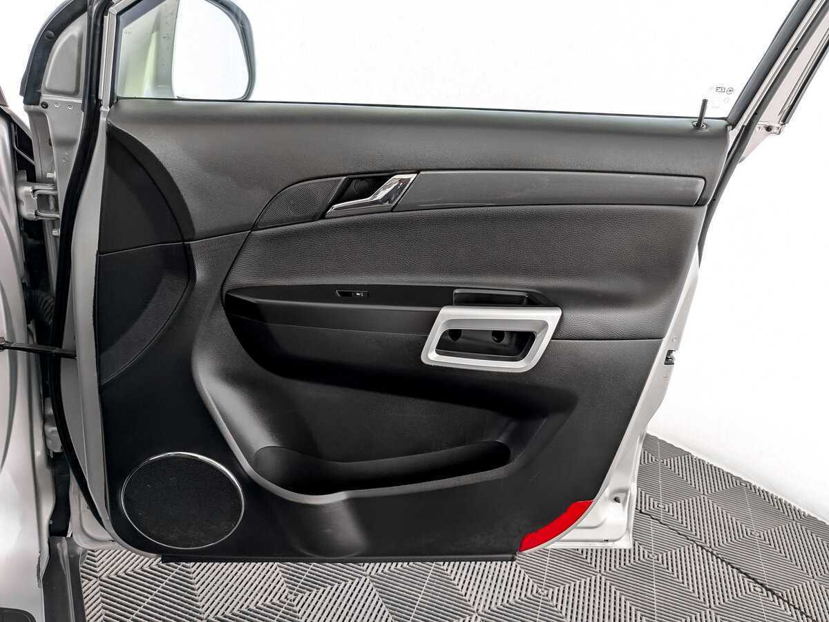 Opel Antara 2012 года с пробегом. Фото: #23