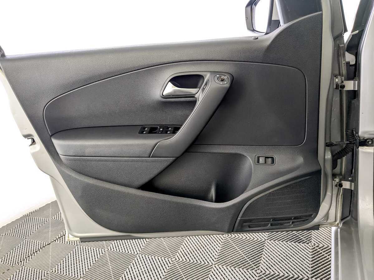 Volkswagen Polo 2019 года с пробегом. Фото: #18