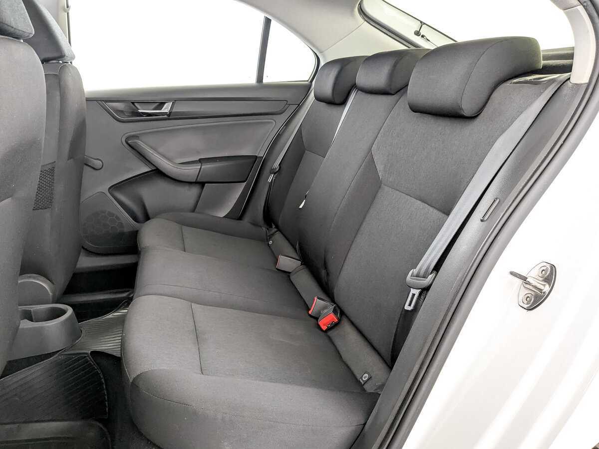 Skoda Rapid 2017 года с пробегом. Фото: #11