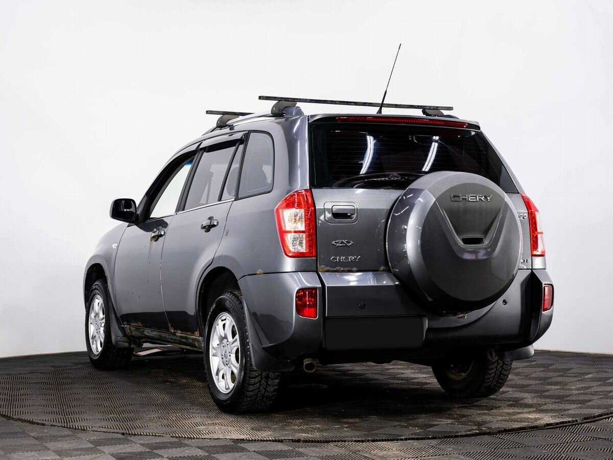 Chery Tiggo (T11) 2015 года с пробегом. Фото: #3