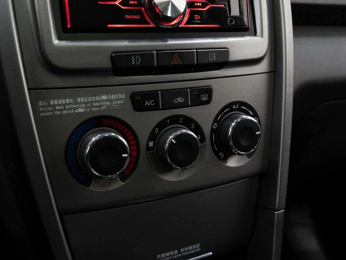 Chery Tiggo (T11) 2015 года с пробегом. Фото: #21