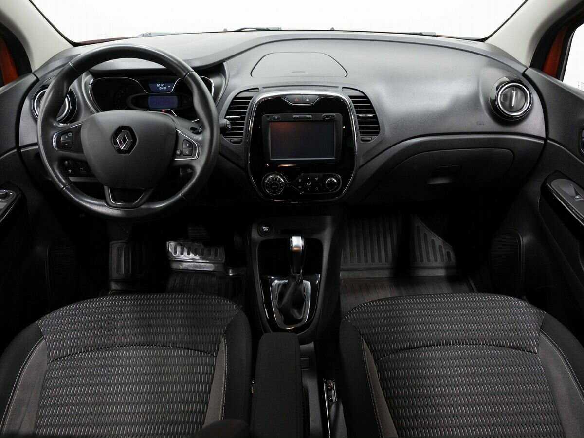 Renault Kaptur 2017 года с пробегом. Фото: #12