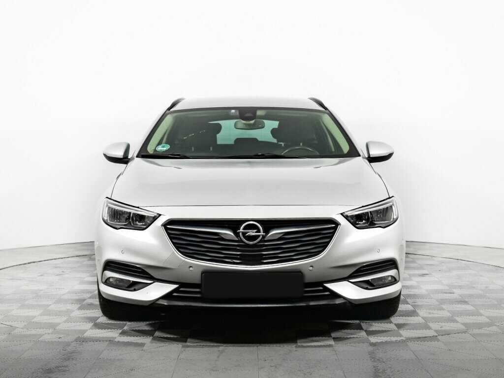 Opel Insignia 2018 года с пробегом. Фото: #1