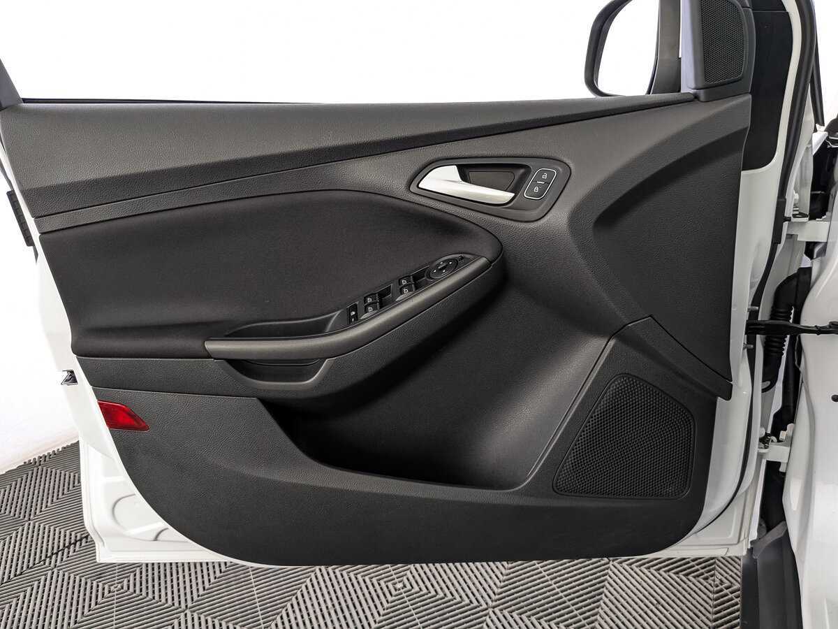 Ford Focus 2018 года с пробегом. Фото: #18