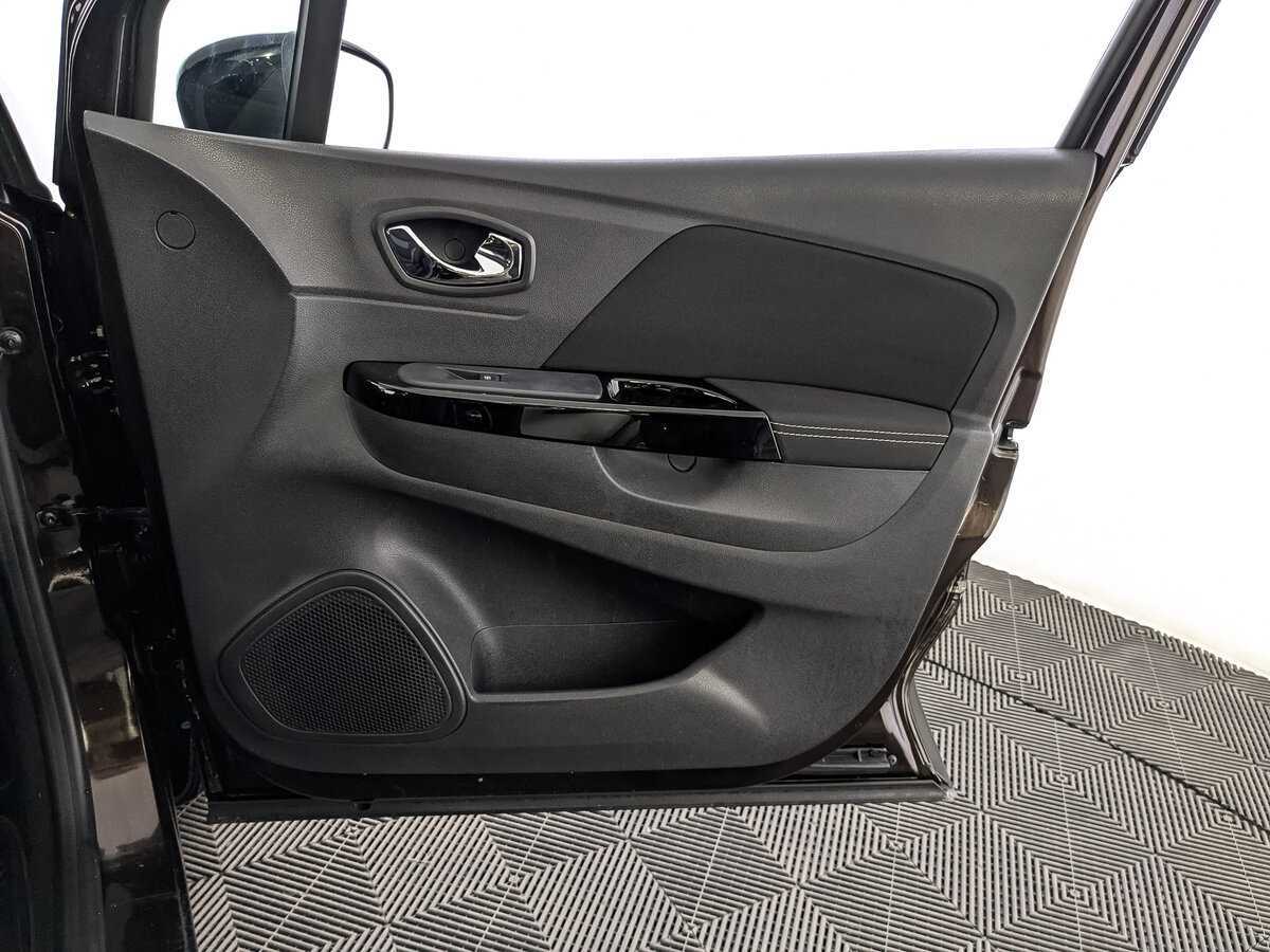 Renault Kaptur 2019 года с пробегом. Фото: #23