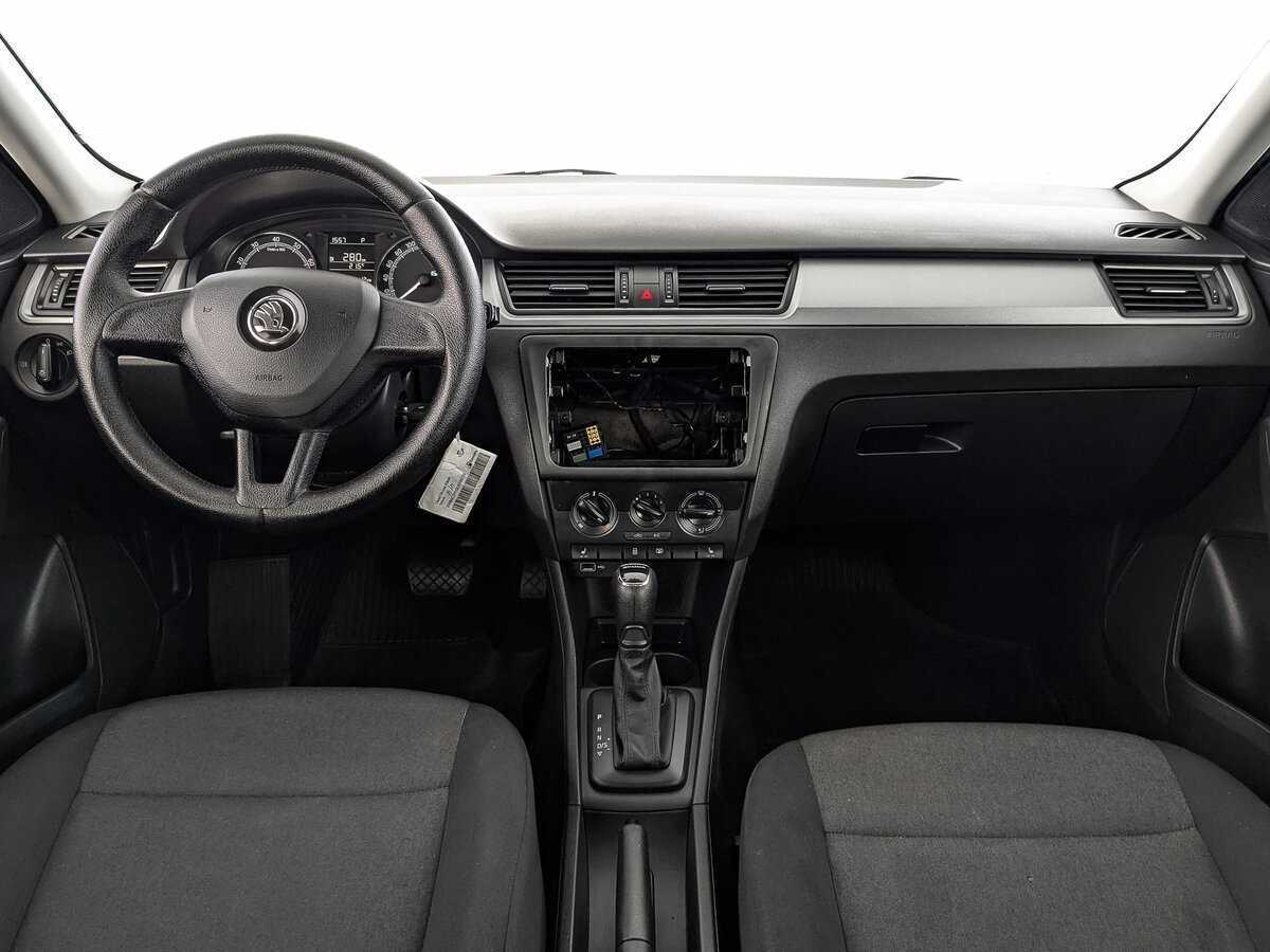 Skoda Rapid 2019 года с пробегом. Фото: #12