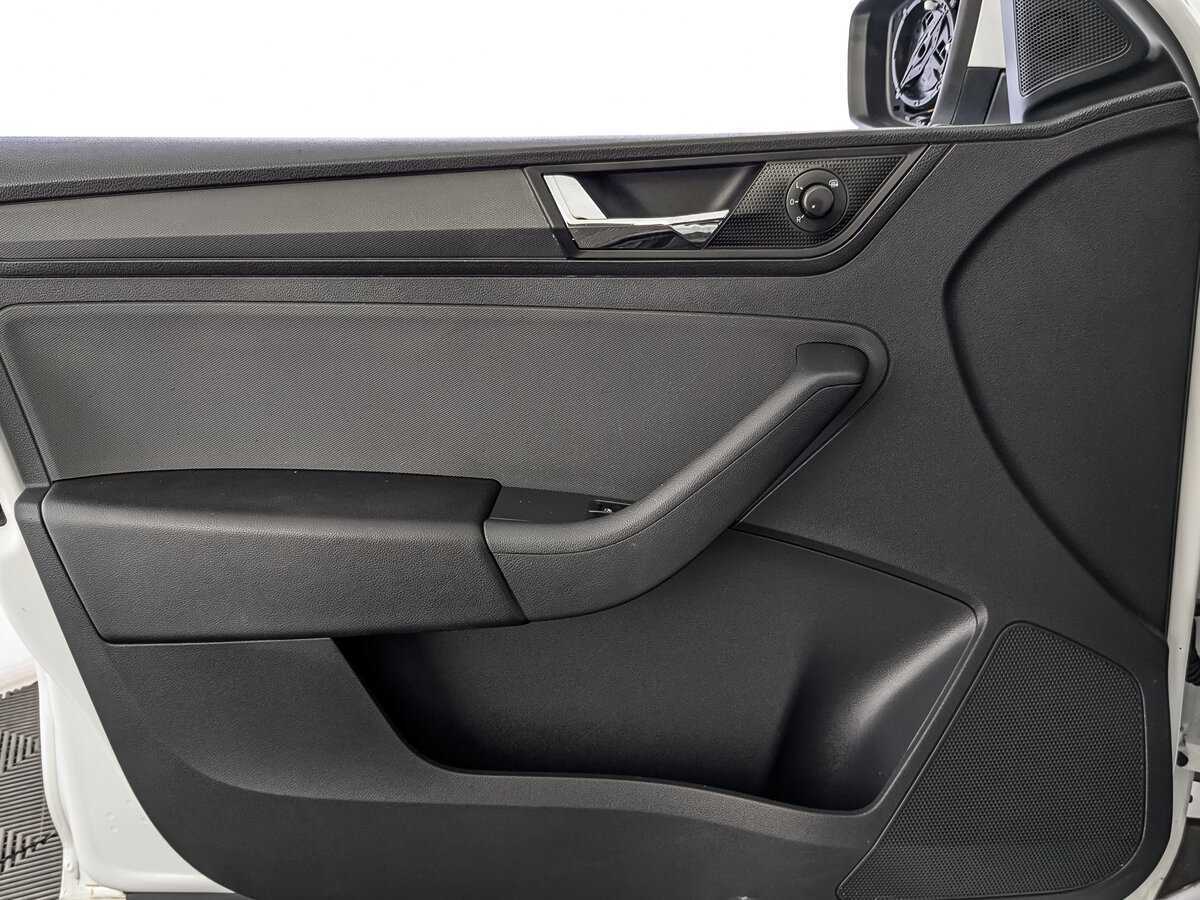 Skoda Rapid 2019 года с пробегом. Фото: #16