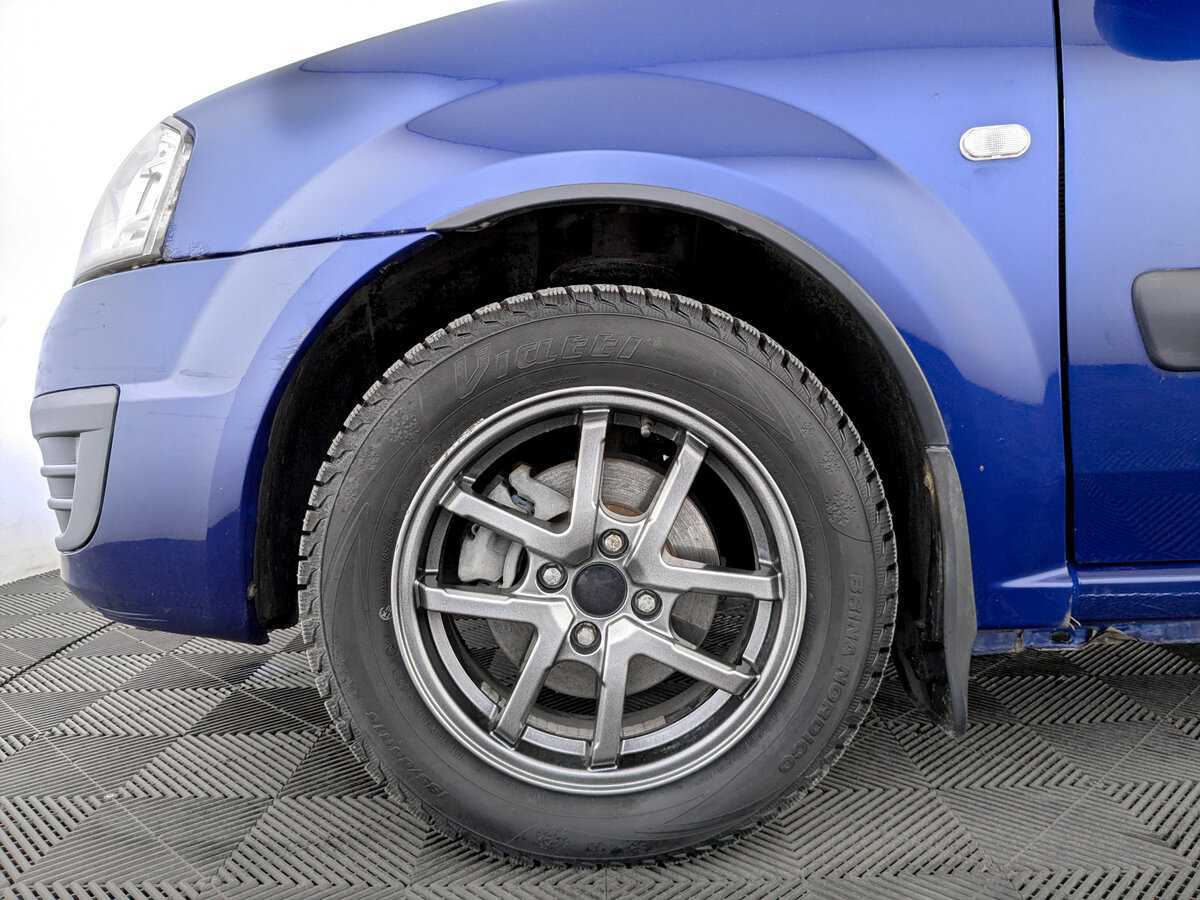 Lada (ВАЗ) Largus 2013 года с пробегом. Фото: #17