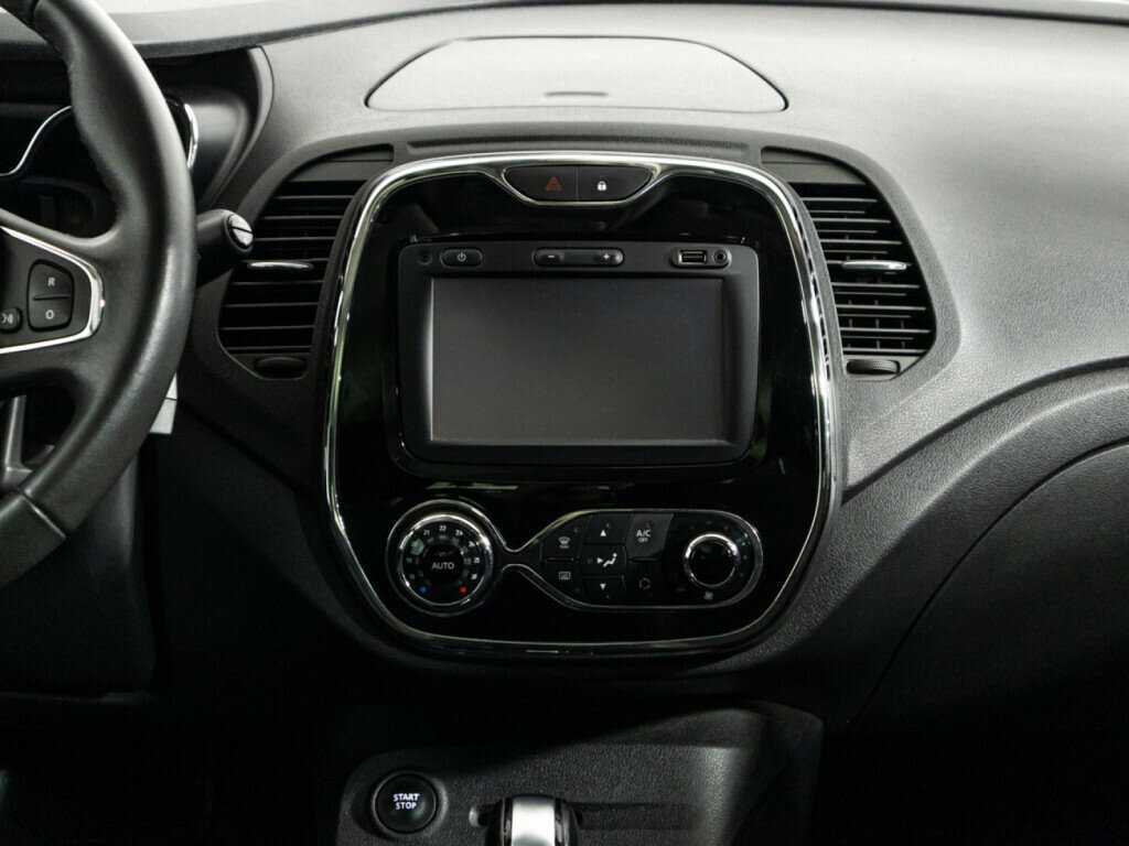 Renault Kaptur 2016 года с пробегом. Фото: #13