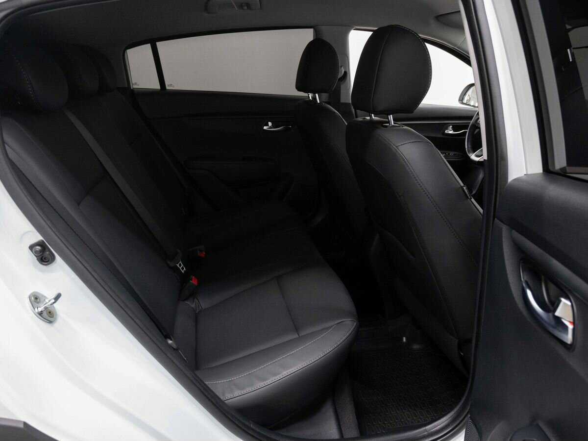 Kia Rio 2020 года с пробегом. Фото: #10