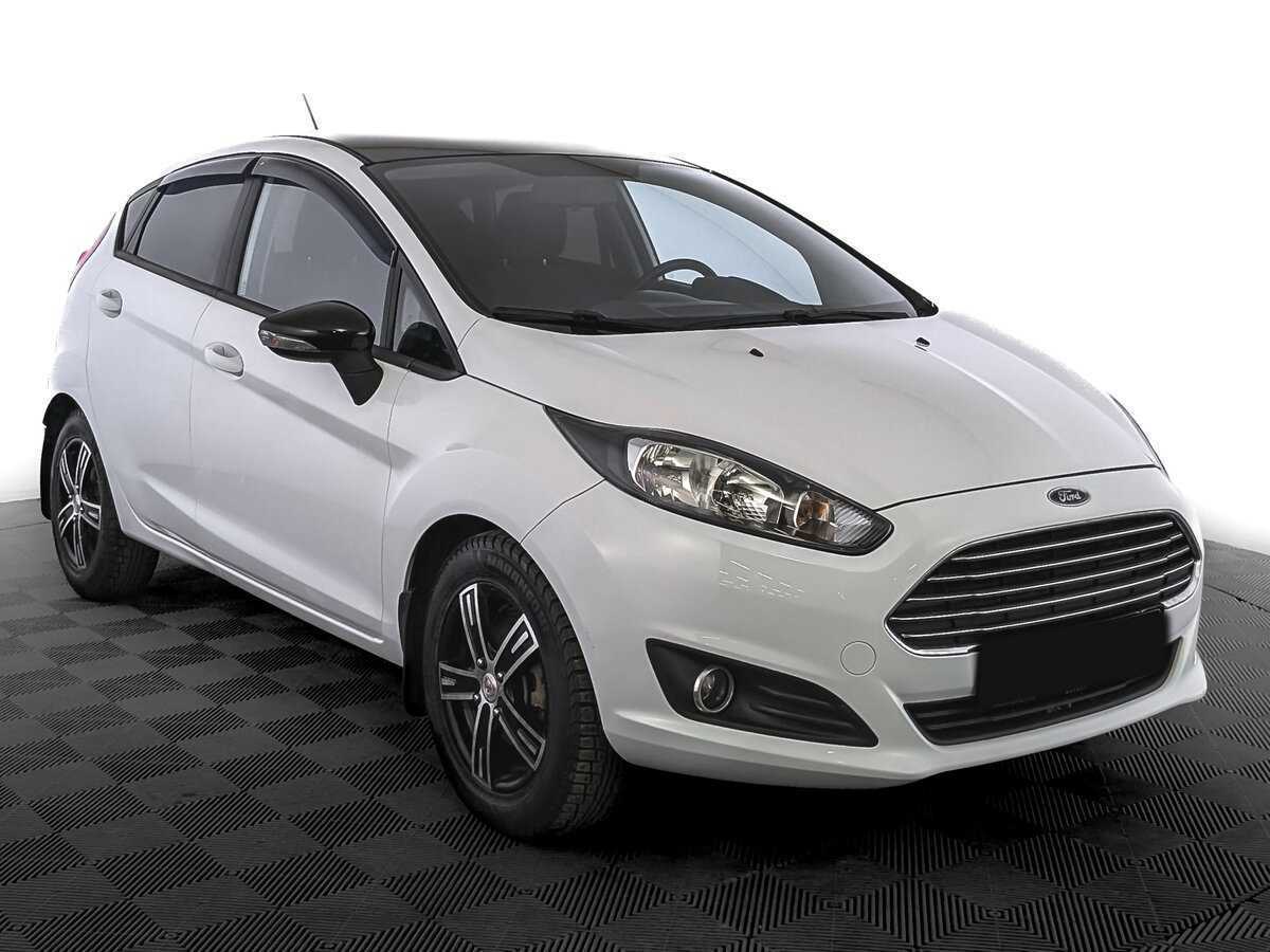 Ford Fiesta 2017 года с пробегом. Фото: #2