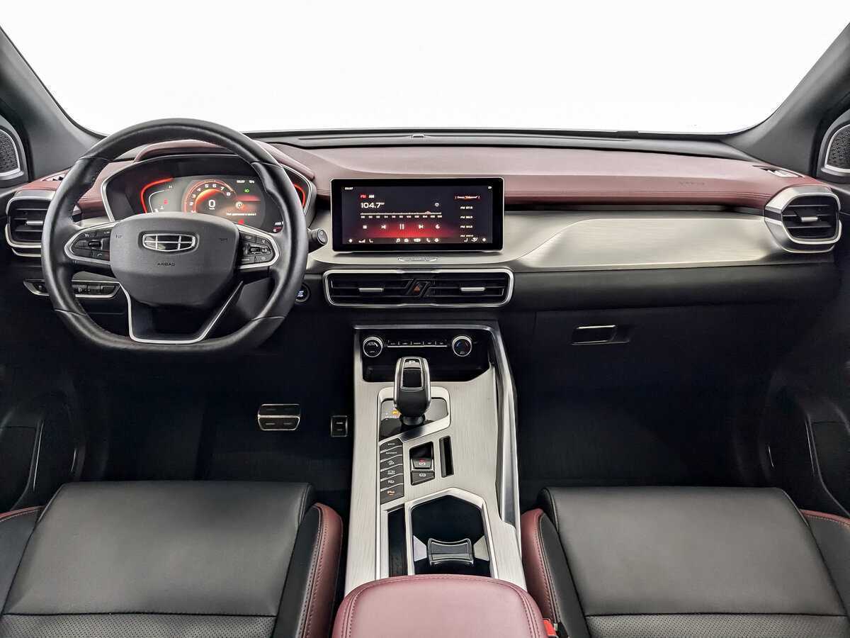 Geely Coolray 2022 года с пробегом. Фото: #13