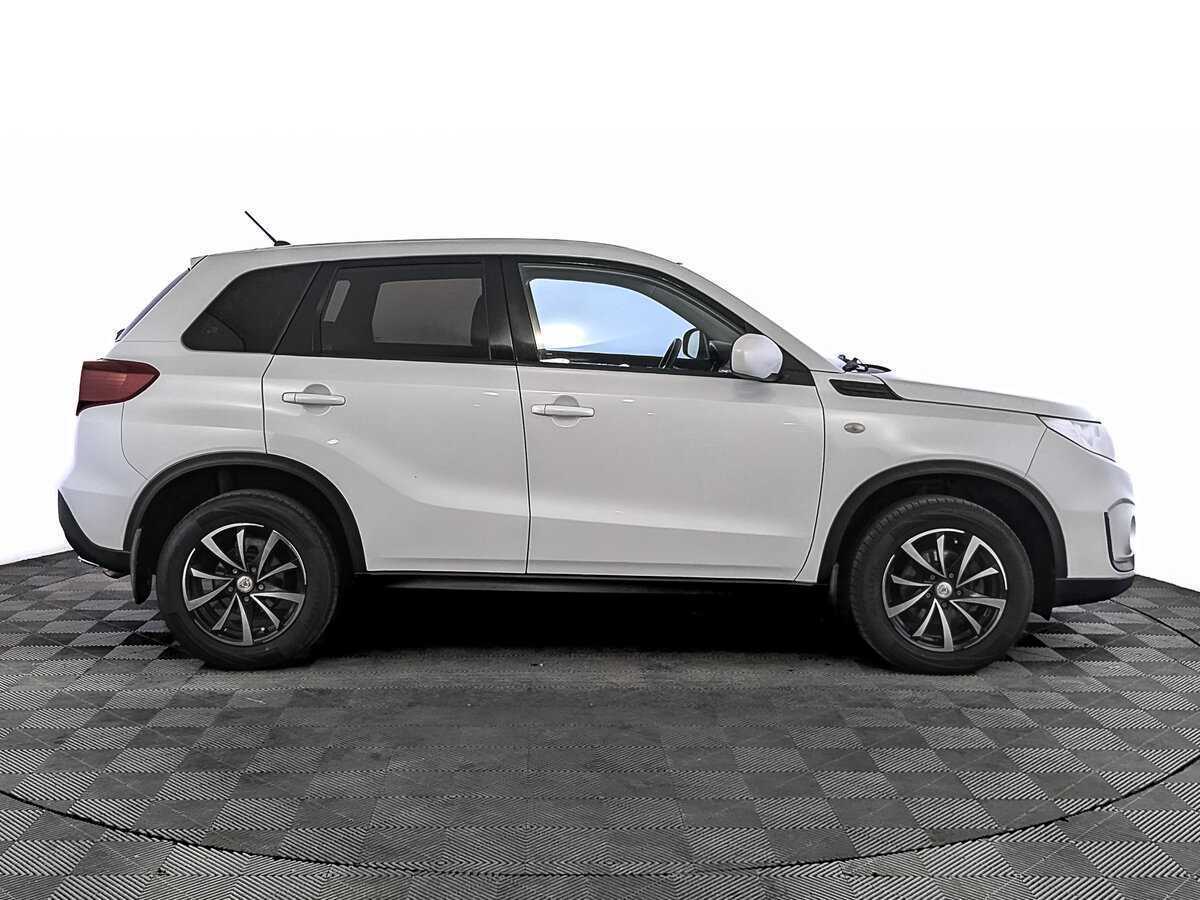 Suzuki Vitara 2019 года с пробегом. Фото: #3
