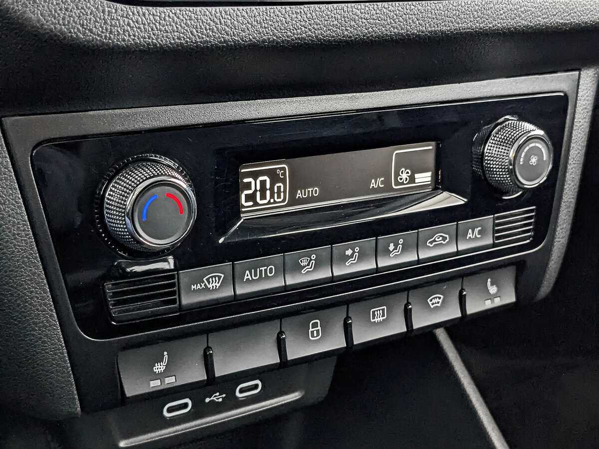 Skoda Rapid 2020 года с пробегом. Фото: #19