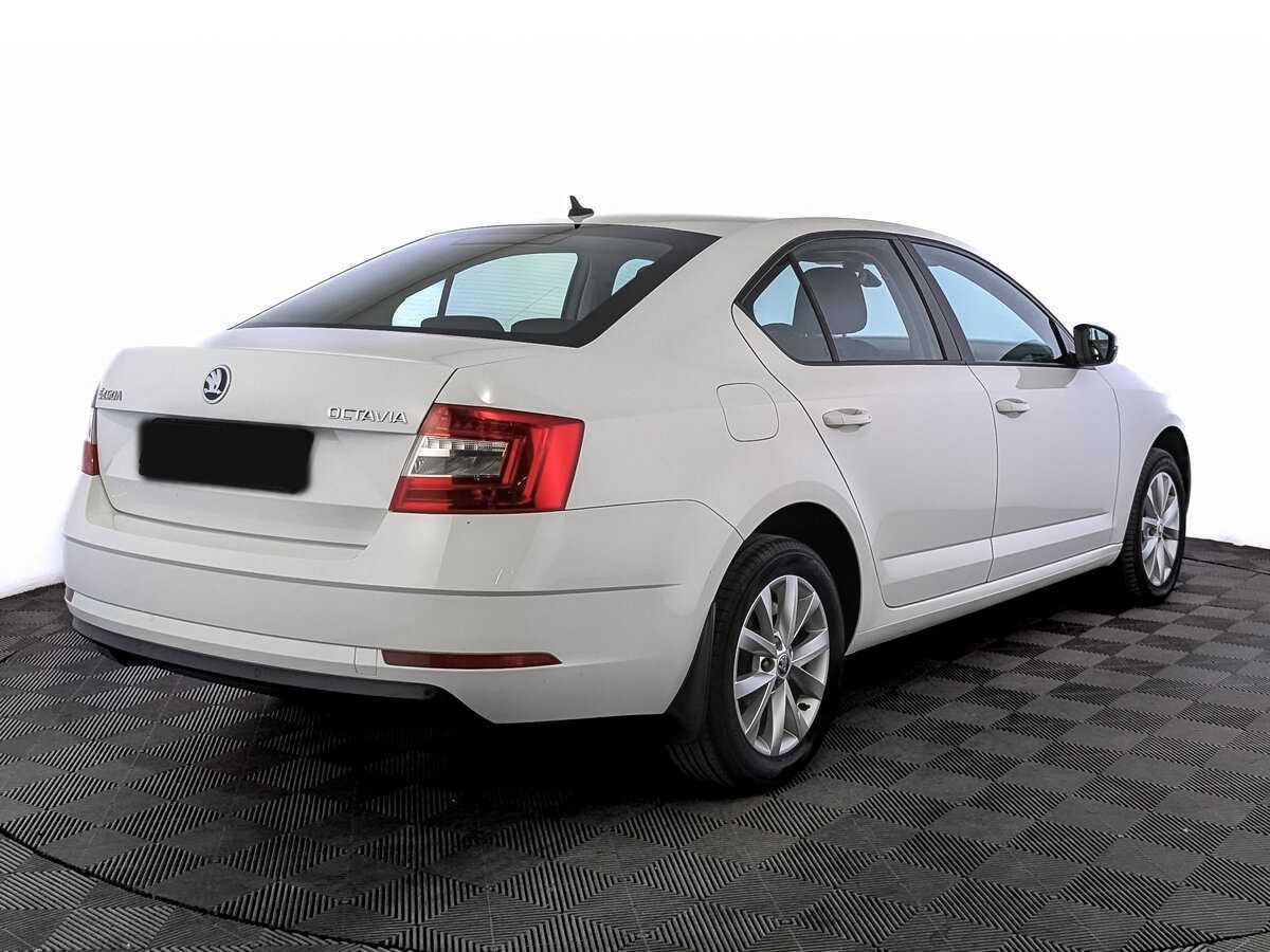 Skoda Octavia 2019 года с пробегом. Фото: #4