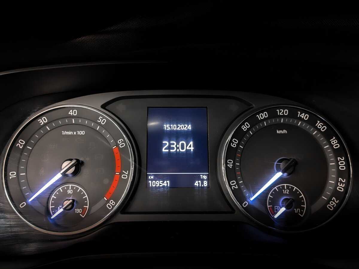 Skoda Octavia 2021 года с пробегом. Фото: #12